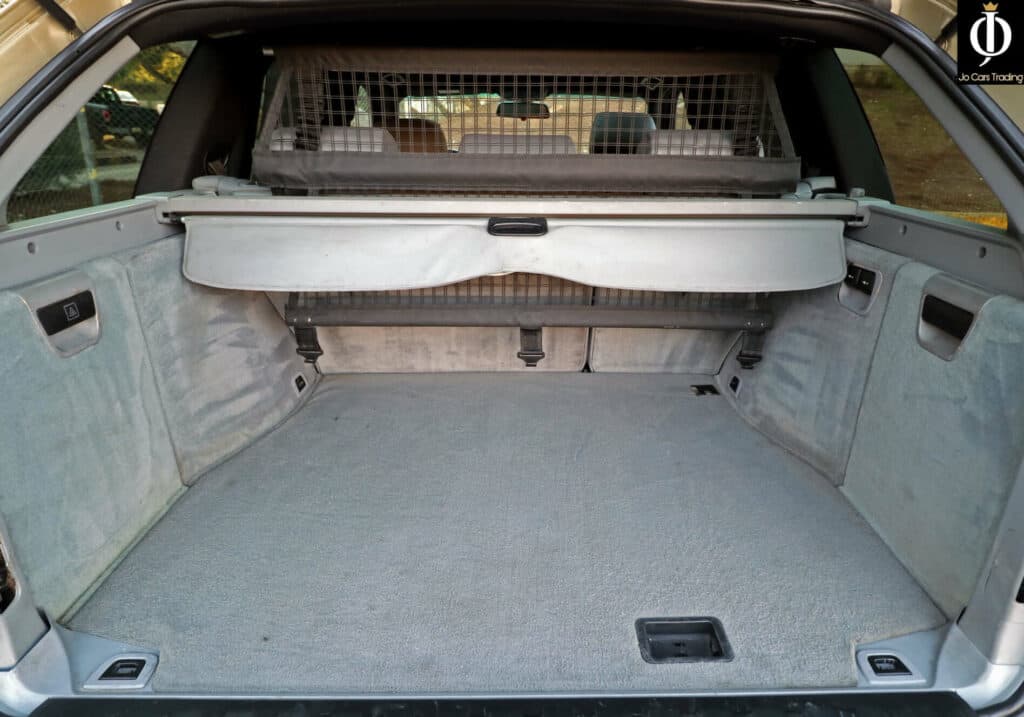 Car image number 15